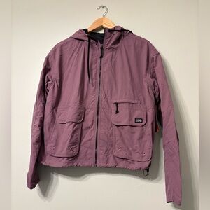 Mountain Hardwear Women's Jacket in Purple
